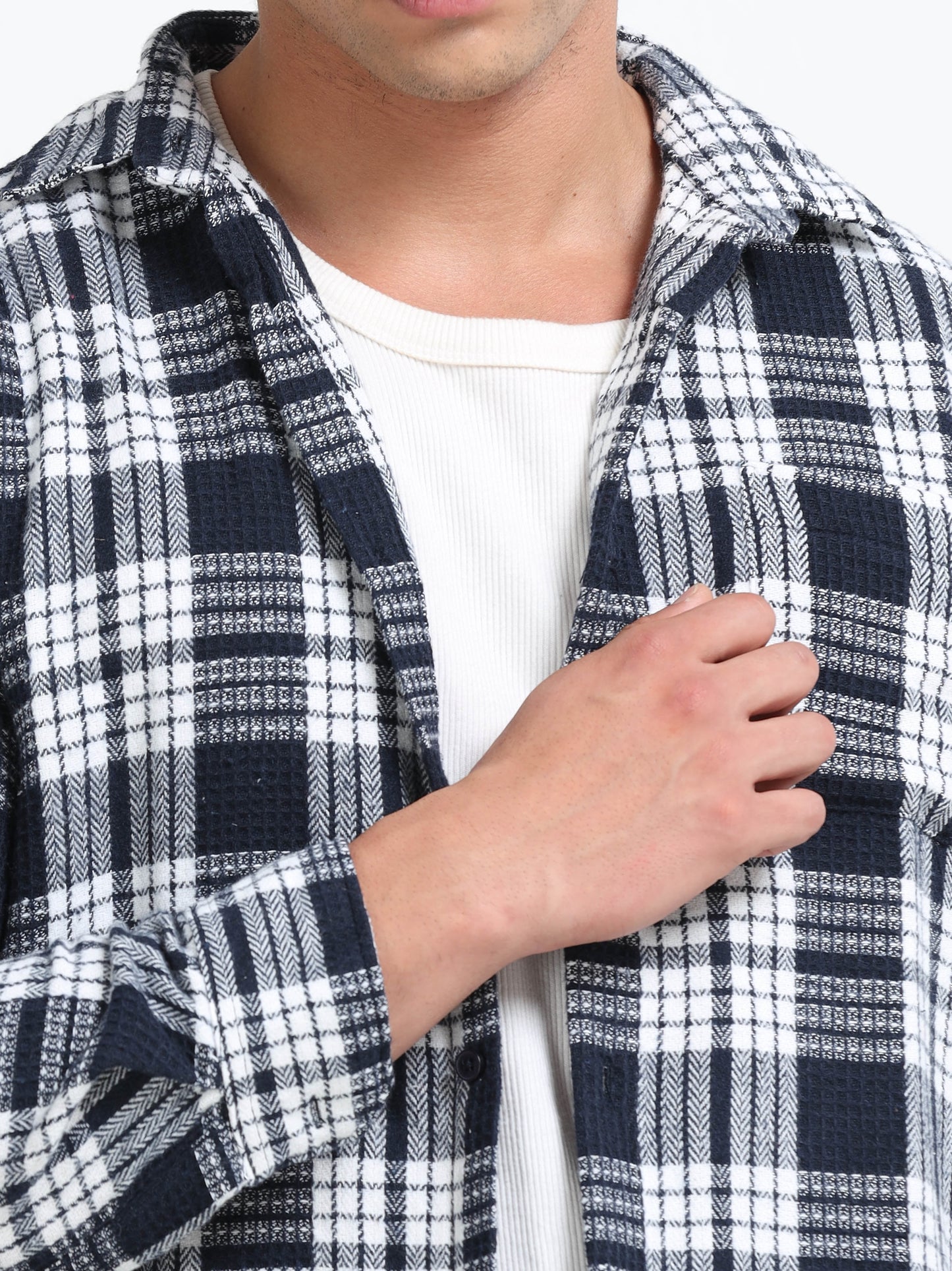 Checks hood white Shirt