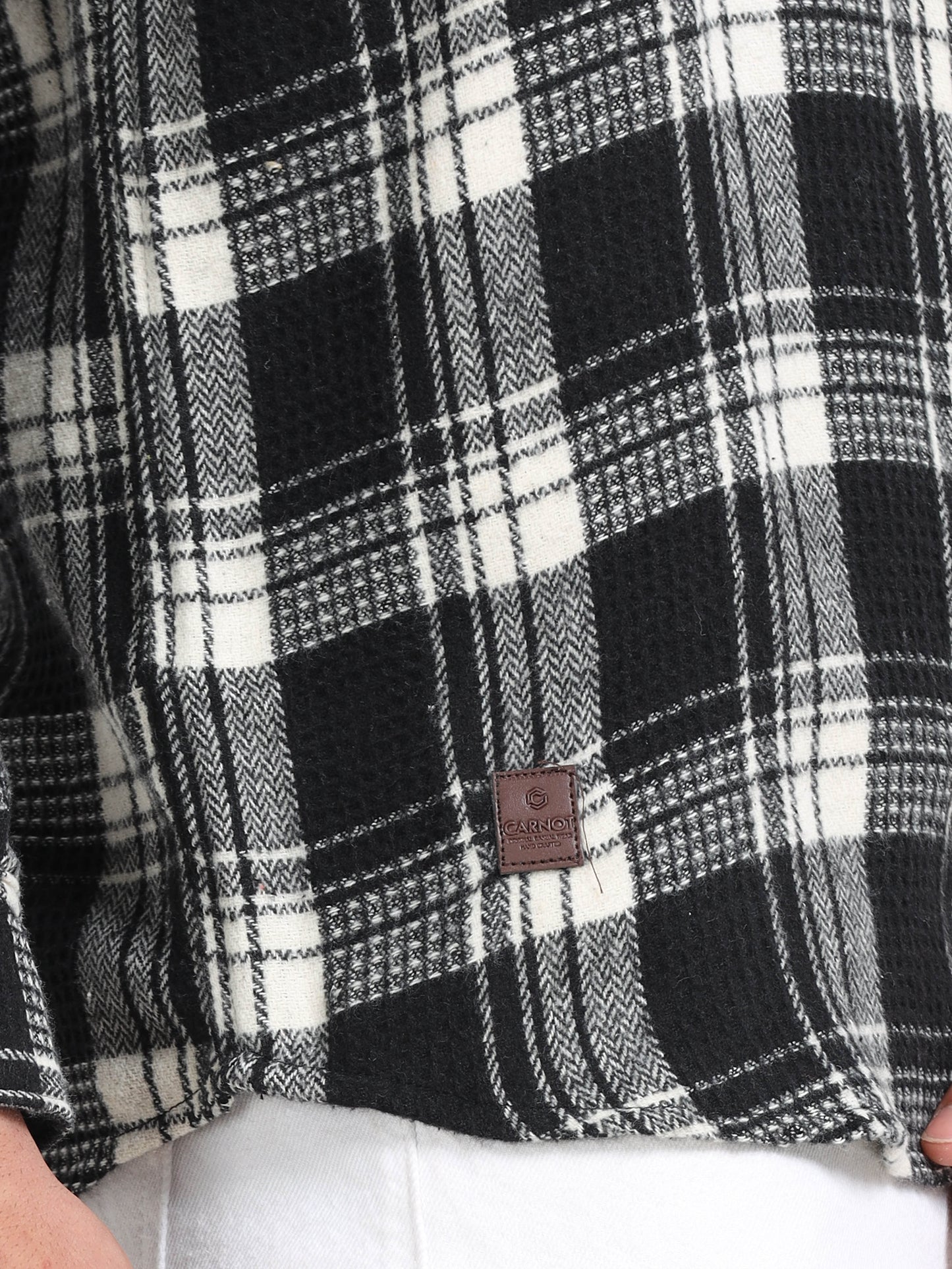 Checks hood  black Shirt